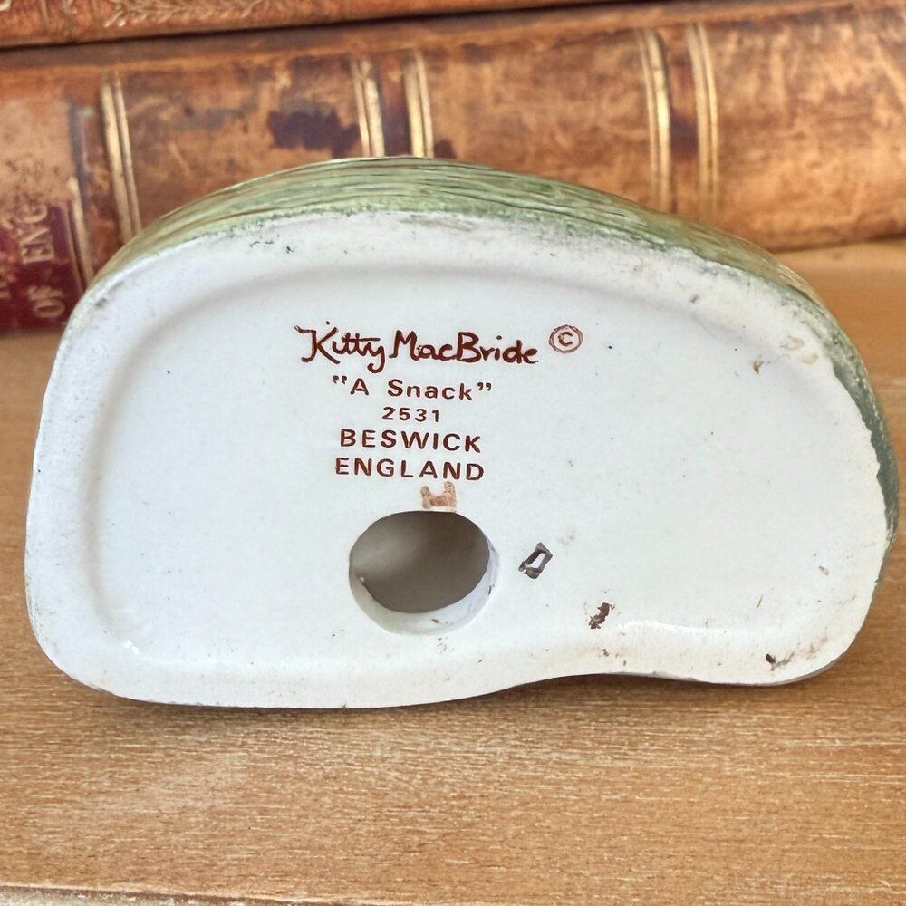 Vintage Beswick Kitty Mac Bride "A Snack" Mouse with Banana - Picture 13 of 13